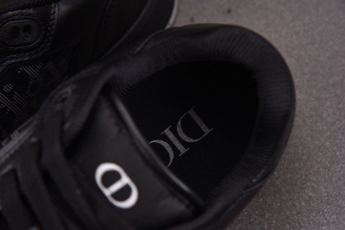 D10R B27 LOW 103001