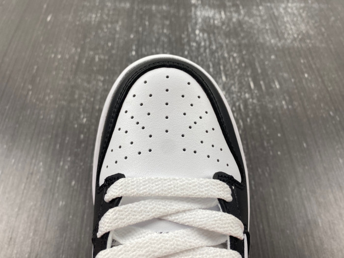 Nike Dunk Low (GS) FB9109-401