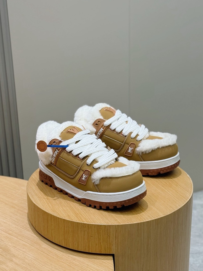 LV SNEAKER TRANIER MAXI FOR-LV442