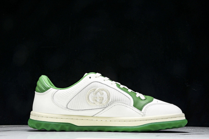 Gv*c sneaker