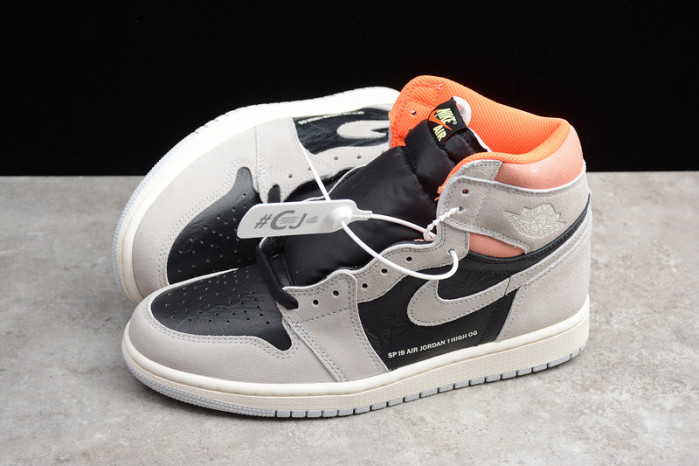 AIR JORDAN 1 RETRO HIGH OG “NEUTRAL GREY” 555088-018