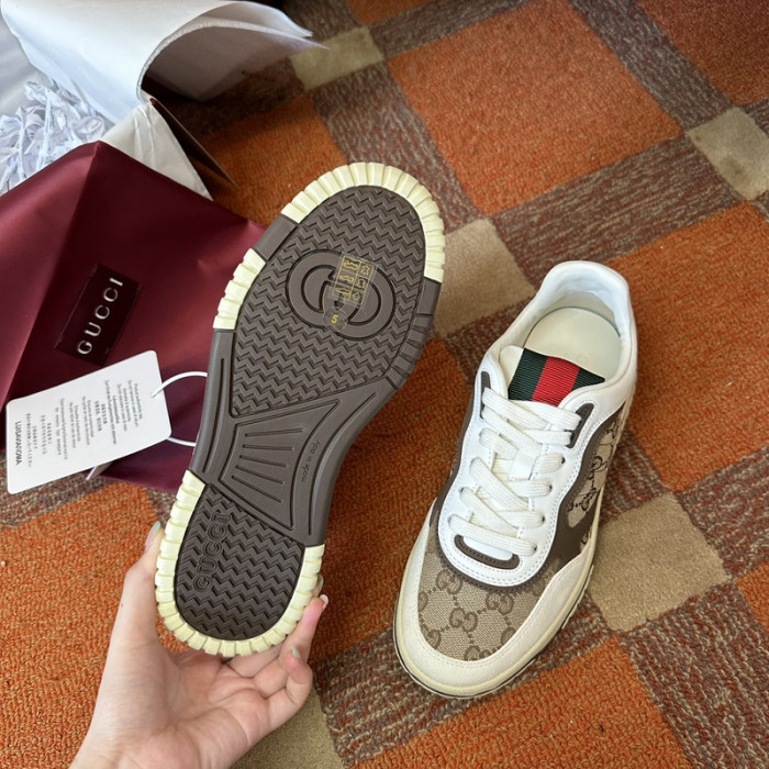 Gv*c sneaker