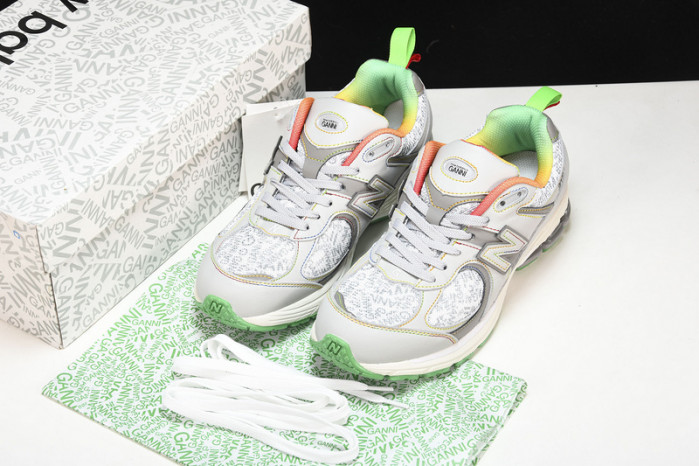 new Ba1an*e yeeshoes ml2002rgd