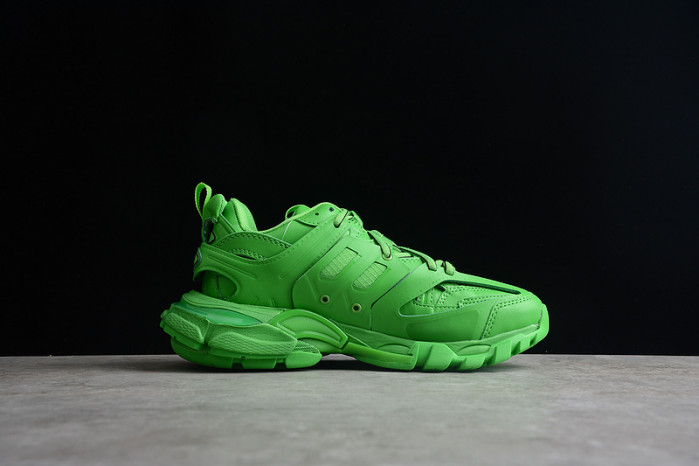 BLCG  Track TRAINER  Yeeshoes  22040703