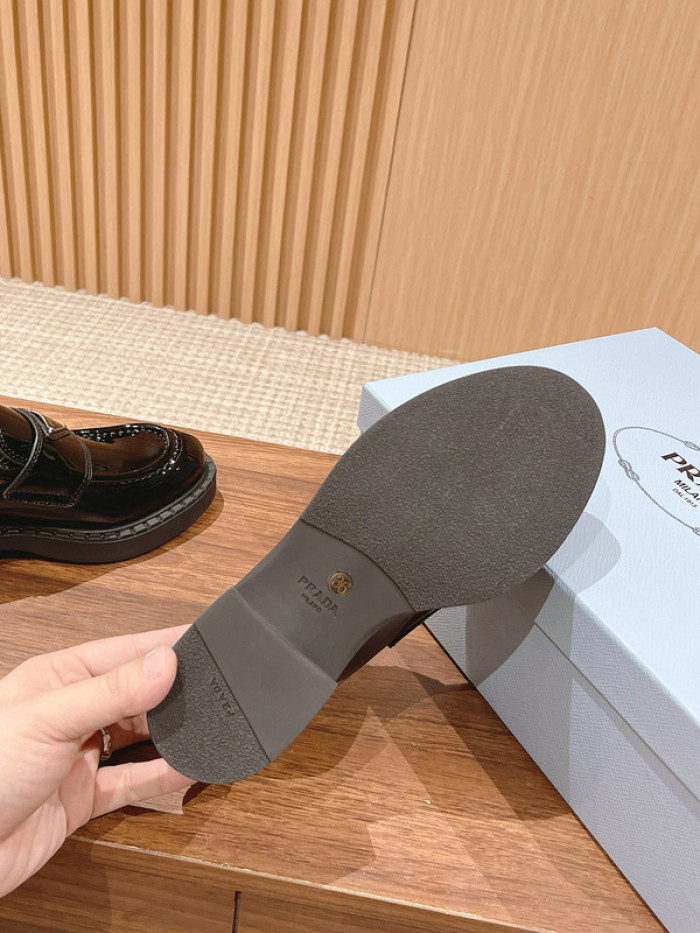 PRA shoes
