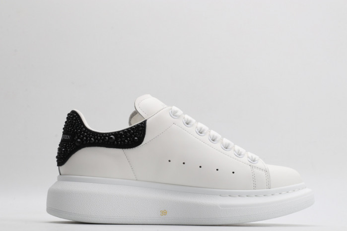 MQ Sneakers