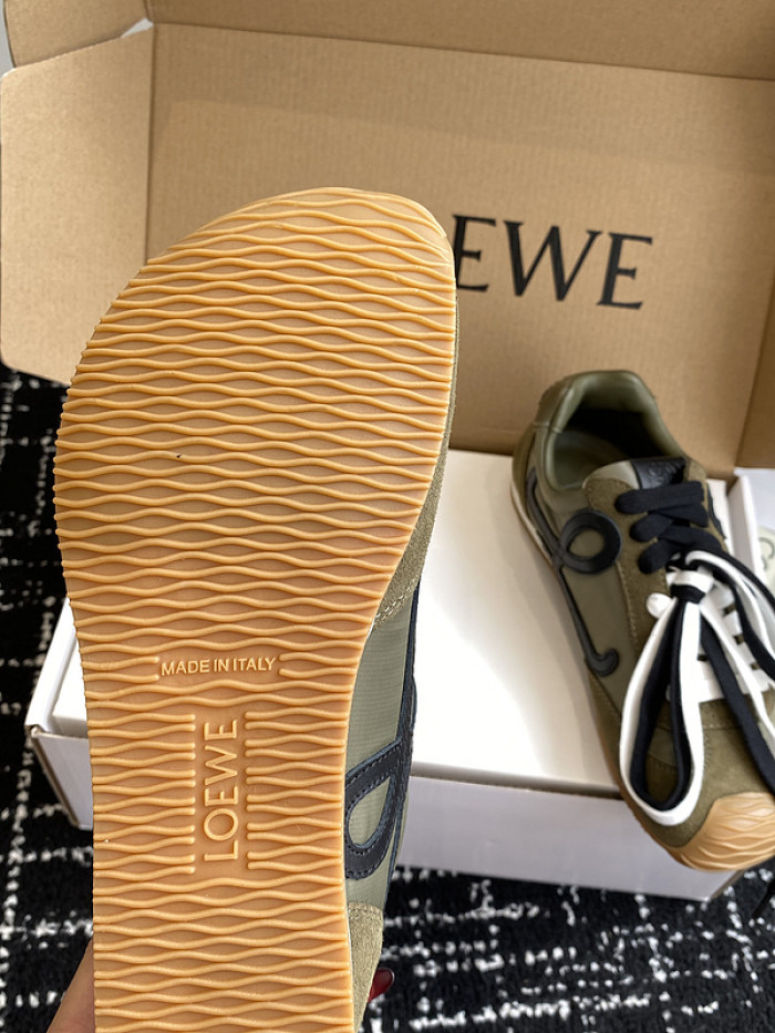 L*0ewe Ballet Runner LW-FOR19