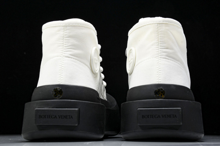 b0tt*ga Ven*ta  jumbo sneaker