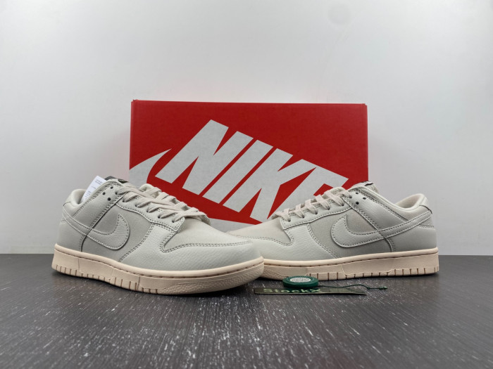 Nike Dunk Low “Light Orewood Brown  DZ2538-100