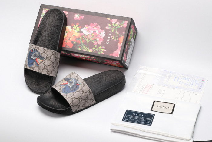 Gv*c slippers
