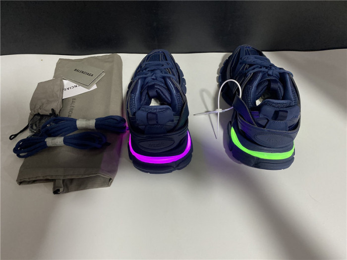 BLCG Track Trainer Dark Navy lighted 542023 W2LA1 4107