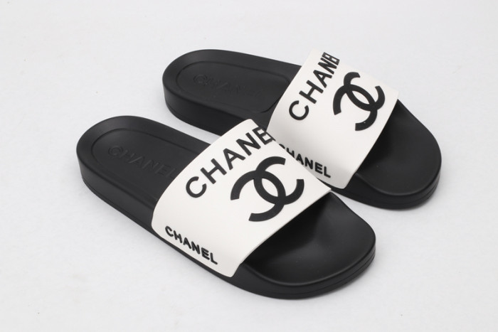 CH*NEL SLIPPERS